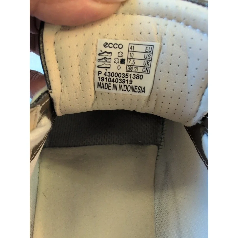 Ecco like new